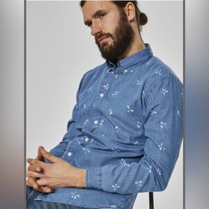 Selected Homme slim fit  denim button down shirt w/white light floral designs 💙